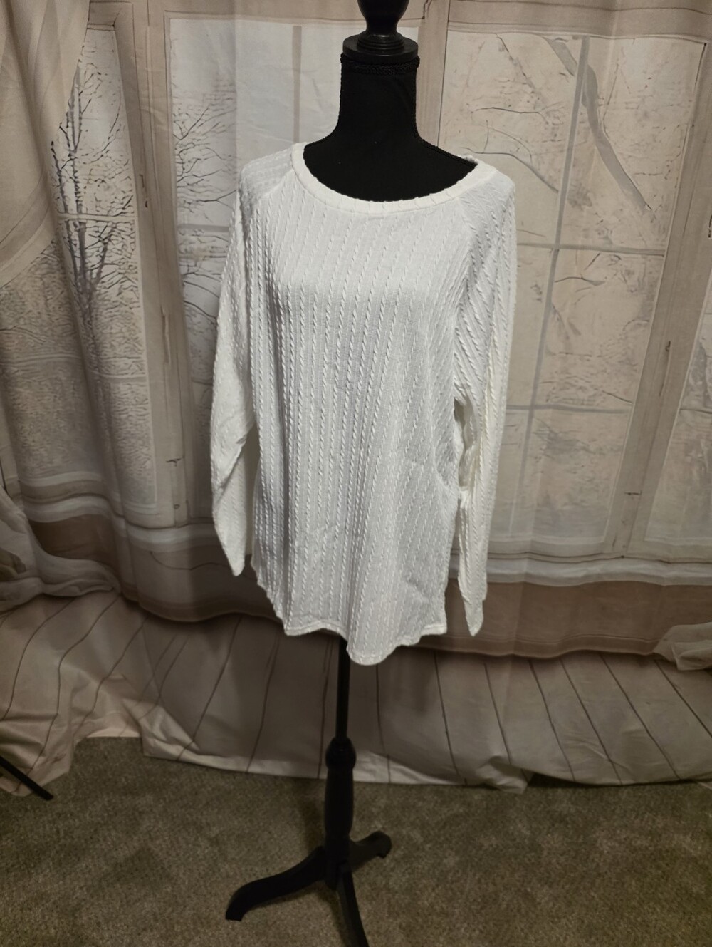 White Lightweight Textured Knit Women’s Top
